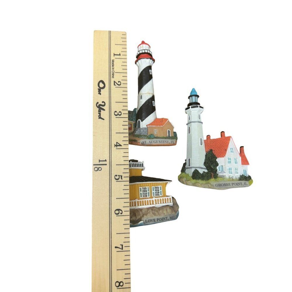 Set Of 3 Coastal Lighthouse Resin Magnets St. Augustine FL Love Point MD Grosse - Picture 2 of 8